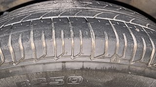 Used 2015 hyundai i10 Sportz 1.1 Petrol Petrol Manual tyres LEFT FRONT TYRE TREAD VIEW