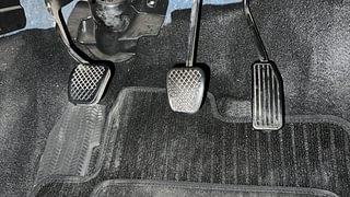 Used 2017 Honda BR-V [2016-2020] S MT Petrol Petrol Manual interior PEDALS VIEW