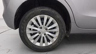 Used 2022 Maruti Suzuki Baleno [2019-2022] Delta Petrol Petrol Manual tyres RIGHT REAR TYRE RIM VIEW