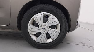 Used 2022 Datsun Redi-GO [2020-2022] T Petrol Manual tyres RIGHT FRONT TYRE RIM VIEW