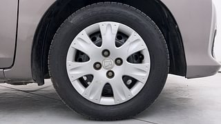 Used 2017 Honda Brio [2017-2018] S MT Petrol Manual tyres RIGHT FRONT TYRE RIM VIEW