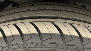 Used 2023 Honda Amaze 1.2 VX i-VTEC Petrol Manual tyres LEFT FRONT TYRE TREAD VIEW
