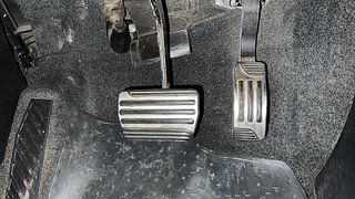 Used 2021 Mahindra XUV500 [2018-2021] W11 AT Diesel Automatic interior PEDALS VIEW
