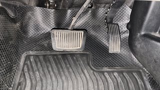 Used 2018 Hyundai New Santro 1.1 Sportz AMT Petrol Automatic interior PEDALS VIEW