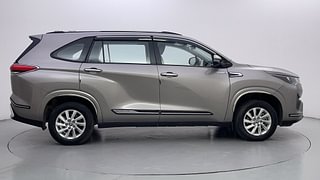 Used 2023 Toyota Innova Hycross GX 7 STR Petrol Automatic exterior RIGHT SIDE VIEW