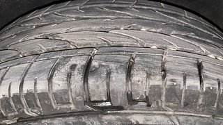 Used 2019 Ford EcoSport [2017-2021] Titanium 1.5L TDCi Diesel Manual tyres RIGHT REAR TYRE TREAD VIEW