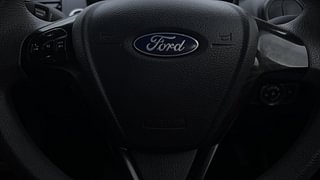 Used 2020 Ford Freestyle [2017-2021] Titanium Plus 1.2 Ti-VCT Petrol Manual top_features Airbags