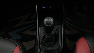 Used 2021 Hyundai New i20 Sportz 1.2 MT Petrol Manual interior GEAR  KNOB VIEW
