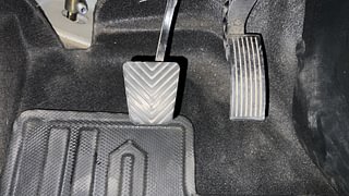 Used 2021 Kia Sonet HTX 1.0 iMT Petrol Manual interior PEDALS VIEW