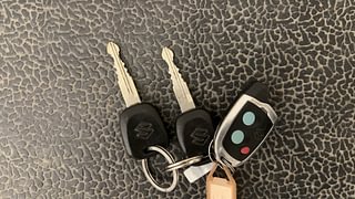 Used 2013 Maruti Suzuki Wagon R 1.0 [2013-2019] LXi CNG Petrol+cng Manual extra CAR KEY VIEW