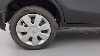 Used 2017 Maruti Suzuki Alto K10 [2014-2019] VXI AMT Petrol Automatic tyres RIGHT REAR TYRE RIM VIEW