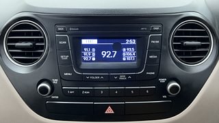 Used 2016 Hyundai Grand i10 Sportz 1.2 Kappa VTVT Petrol Manual top_features Integrated (in-dash) music system