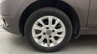 Used 2018 Tata Tiago [2016-2020] Revotron XZA AMT Petrol Automatic tyres LEFT FRONT TYRE RIM VIEW