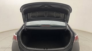 Used 2017 Hyundai Verna [2017-2020] 1.6 VTVT SX (O) Petrol Manual interior DICKY DOOR OPEN VIEW