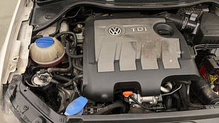 Used 2013 volkswagen Vento 1.6L Highline Diesel Diesel Manual engine ENGINE RIGHT SIDE VIEW