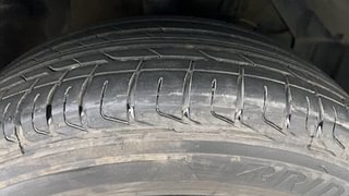 Used 2019 Maruti Suzuki S-Cross Alpha 1.3 Diesel Manual tyres RIGHT FRONT TYRE TREAD VIEW