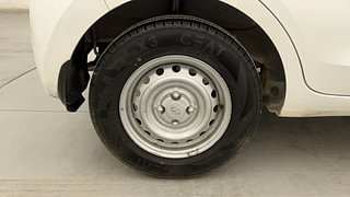 Used 2021 Hyundai New Santro 1.1 Magna Petrol Manual tyres RIGHT REAR TYRE RIM VIEW