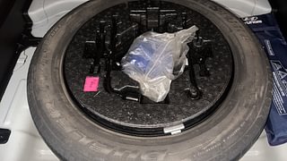 Used 2017 Hyundai Creta [2015-2018] 1.6 SX Plus Auto Petrol Petrol Automatic tyres SPARE TYRE VIEW
