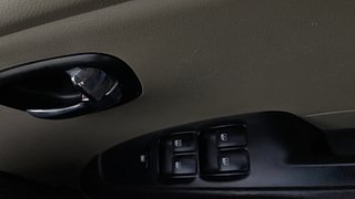 Used 2015 hyundai i10 Sportz 1.1 Petrol Petrol Manual top_features Power windows