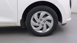 Used 2021 Hyundai New Santro 1.1 Sportz AMT Petrol Automatic tyres RIGHT FRONT TYRE RIM VIEW