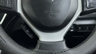 Used 2019 Maruti Suzuki S-Cross Alpha 1.3 Diesel Manual top_features Airbags
