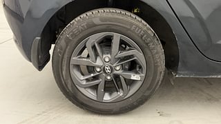 Used 2022 Hyundai Grand i10 Nios Sportz 1.2 Kappa VTVT CNG Petrol+cng Manual tyres RIGHT REAR TYRE RIM VIEW