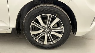 Used 2023 Honda Amaze 1.2 VX i-VTEC Petrol Manual tyres RIGHT FRONT TYRE RIM VIEW