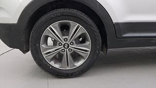 Used 2017 Hyundai Creta [2015-2018] 1.6 SX Plus Auto Petrol Petrol Automatic tyres RIGHT REAR TYRE RIM VIEW