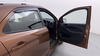 Used 2020 Ford Freestyle [2017-2021] Titanium Plus 1.2 Ti-VCT Petrol Manual interior RIGHT FRONT DOOR OPEN VIEW