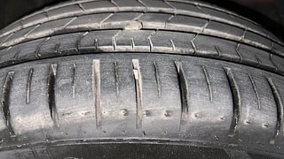 Used 2024 Maruti Suzuki Baleno Zeta Petrol Petrol Manual tyres RIGHT FRONT TYRE TREAD VIEW