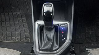 Used 2017 Hyundai Creta [2015-2018] 1.6 SX Plus Auto Petrol Petrol Automatic interior GEAR  KNOB VIEW