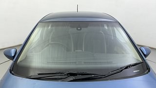 Used 2017 Volkswagen Ameo [2017-2020] Highline Plus 1.5L AT (D) Diesel Automatic exterior FRONT WINDSHIELD VIEW