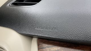 Used 2019 Maruti Suzuki Dzire [2017-2020] VXI Petrol Manual top_features Airbags