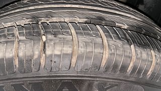 Used 2018 Ford Freestyle [2017-2021] Titanium 1.2 Petrol Manual tyres LEFT REAR TYRE TREAD VIEW