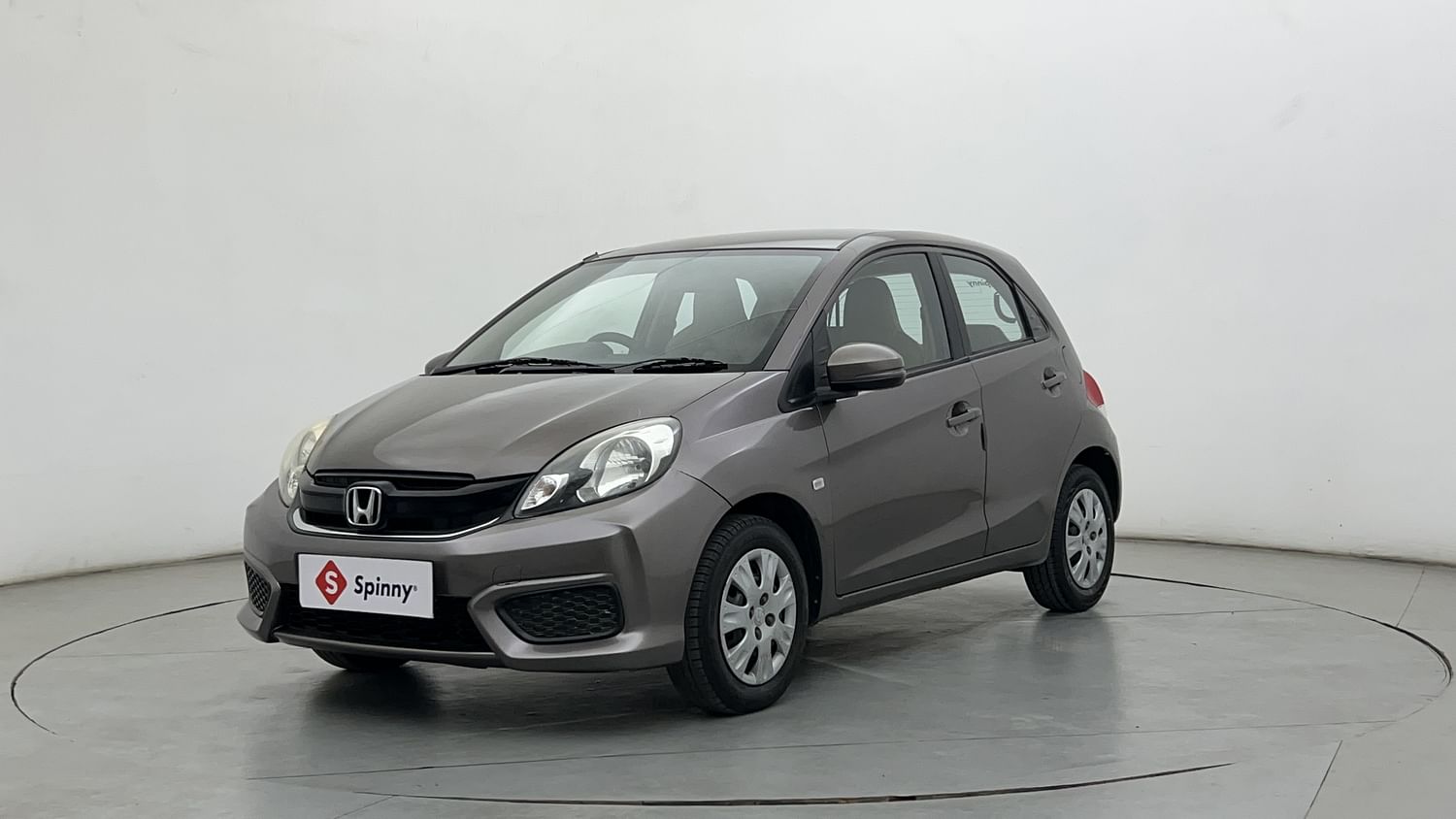 LEFT FRONT CORNER VIEW