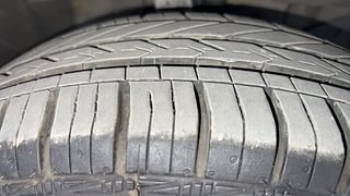 Used 2017 Honda Brio [2017-2018] S MT Petrol Manual tyres RIGHT FRONT TYRE TREAD VIEW