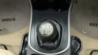 Used 2017 Honda City V Petrol Manual interior GEAR  KNOB VIEW
