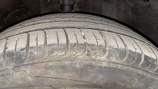 Used 2021 Hyundai New i20 Sportz 1.2 MT Petrol Manual tyres RIGHT FRONT TYRE TREAD VIEW