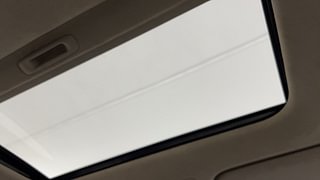 Used 2020 Hyundai Verna SX Petrol Petrol Manual top_features Sunroof