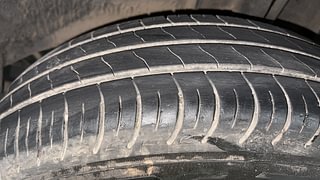 Used 2022 Renault Triber RXZ Petrol Manual tyres LEFT REAR TYRE TREAD VIEW