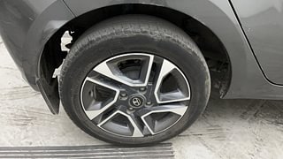 Used 2021 Tata Tiago XZA+ AMT Petrol Automatic tyres RIGHT REAR TYRE RIM VIEW
