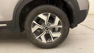 Used 2021 Kia Sonet HTX 1.0 iMT Petrol Manual tyres LEFT REAR TYRE RIM VIEW