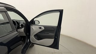 Used 2022 Hyundai Grand i10 Nios Sportz 1.2 Kappa VTVT CNG Petrol+cng Manual interior RIGHT FRONT DOOR OPEN VIEW