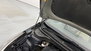Used 2020 Hyundai Verna SX Petrol Petrol Manual engine ENGINE RIGHT SIDE HINGE & APRON VIEW