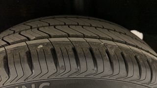 Used 2017 Maruti Suzuki Baleno [2015-2019] Alpha Petrol Petrol Manual tyres LEFT REAR TYRE TREAD VIEW