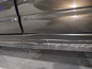 Used 2016 Renault Kwid [2015-2019] RXT Petrol Manual dents MINOR DENT