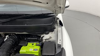 Used 2020 Hyundai Venue [2019-2022] SX Plus 1.0 Turbo DCT Petrol Automatic engine ENGINE LEFT SIDE HINGE & APRON VIEW