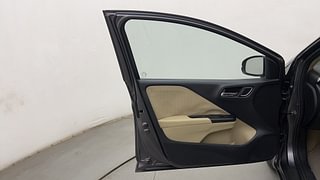 Used 2017 Honda City [2017-2020] V CVT Petrol Automatic interior LEFT FRONT DOOR OPEN VIEW