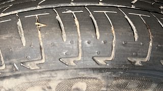 Used 2022 Maruti Suzuki Celerio ZXi Petrol Manual tyres LEFT FRONT TYRE TREAD VIEW