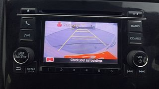 Used 2015 honda Jazz V Petrol Manual top_features Rear camera